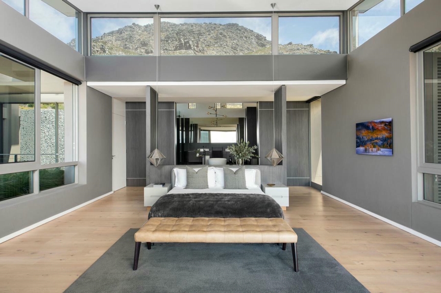 4 Bedroom Property for Sale in Stonehurst Mountain Estate Western Cape